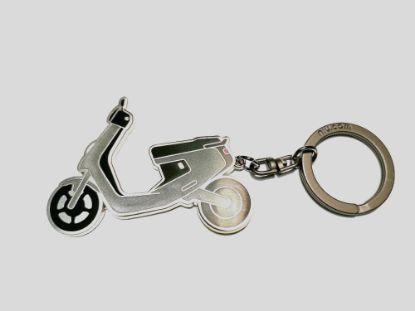 MQi+ Key Chain (Silver / Grey) 5MPG9408J key chain silver grey